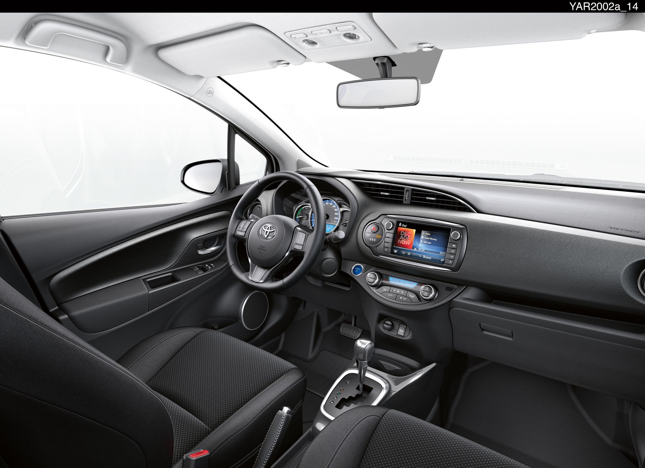 Toyota Yaris Hybrid