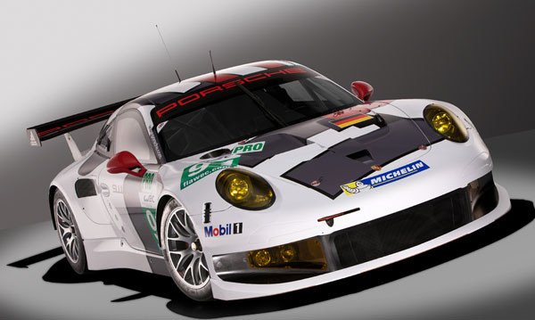 Porsche_911_RSR_1