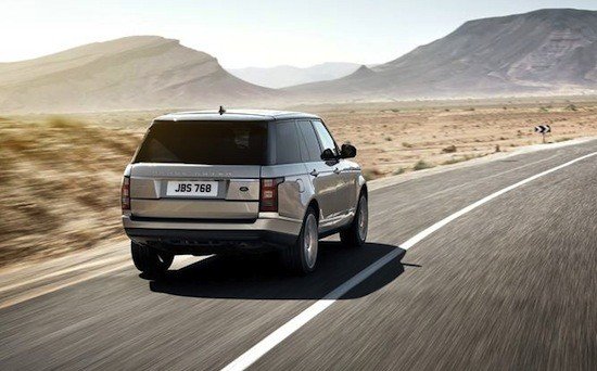 El Range Rover vuelve a tener un motor diesel de seis cilindros y llegará un híbrido-diesel en 2013.