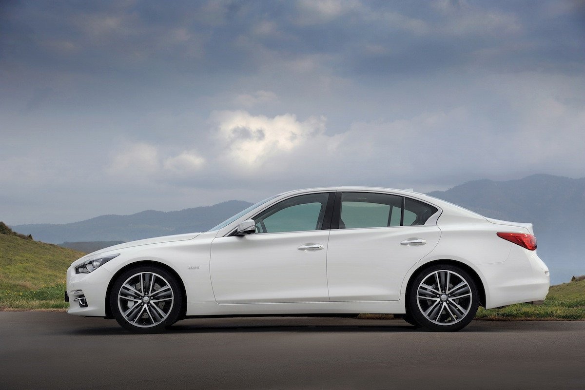 infiniti_Q50_2