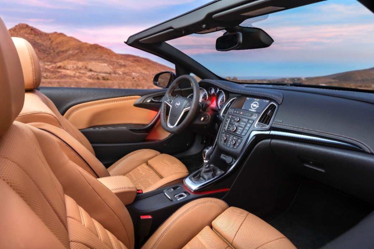 Opel Cabrio 2013