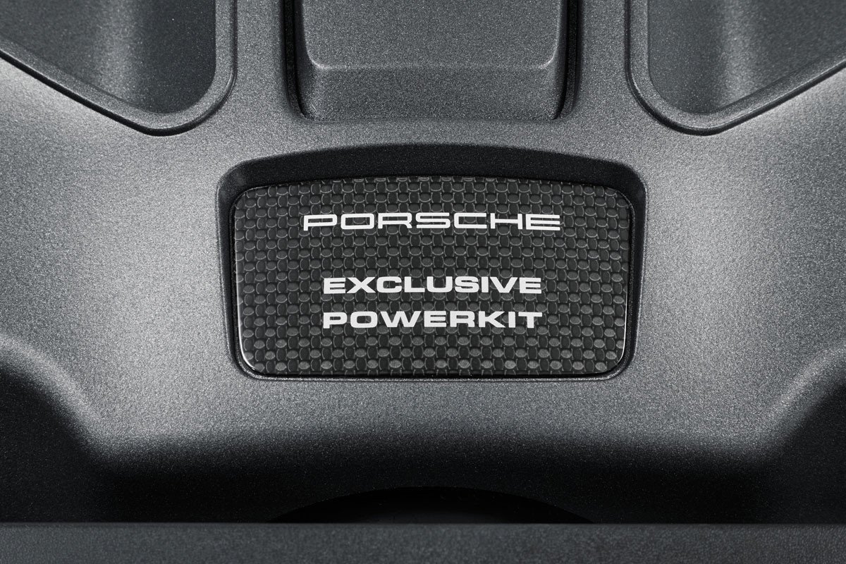 Porsche Macan Turbo Performance Package