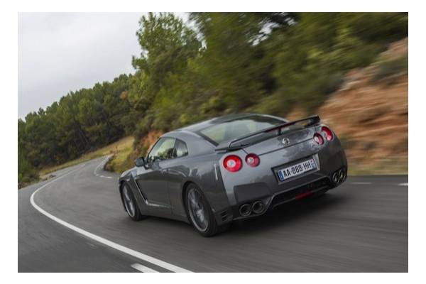 nissan gtr 2013 08
