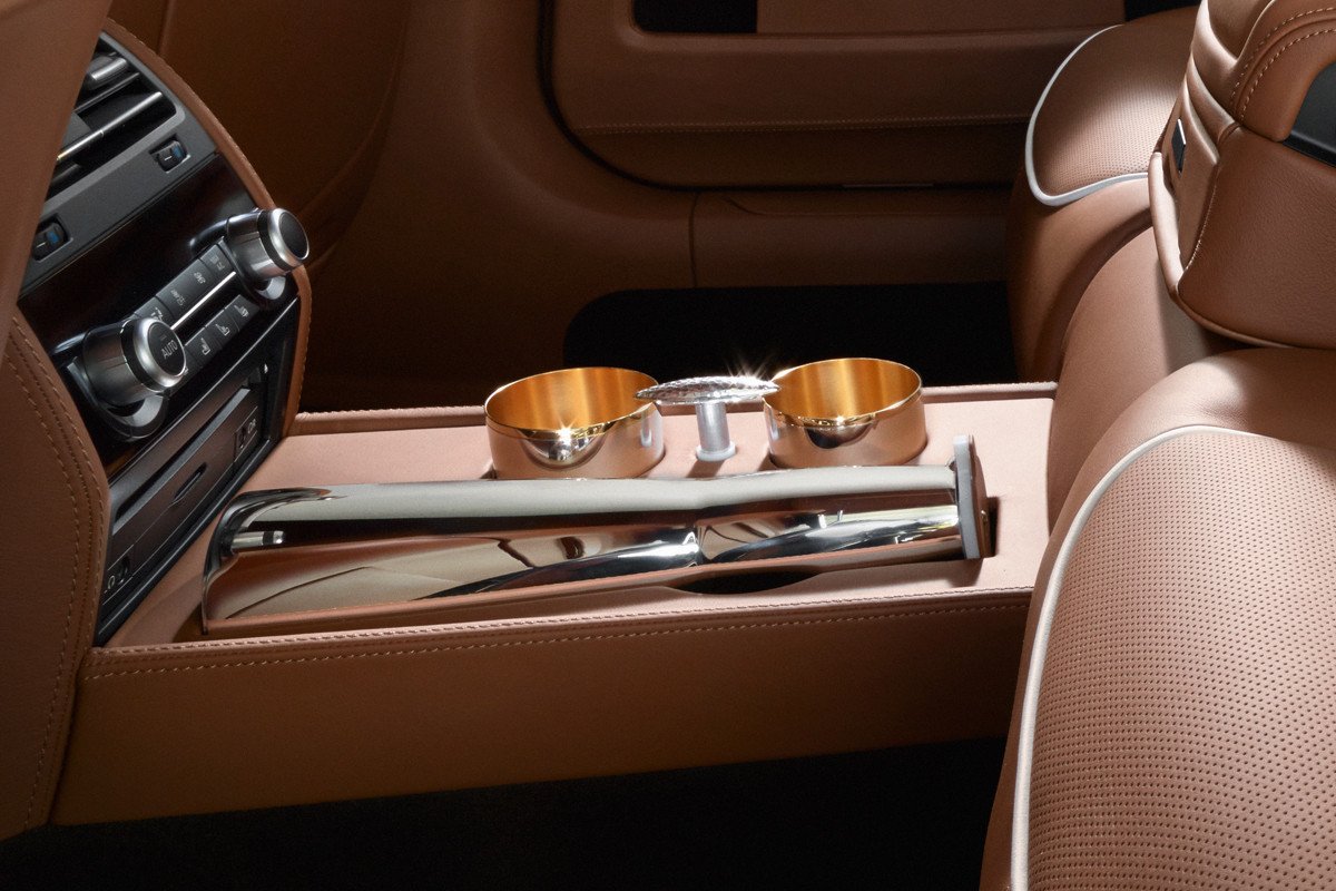 BMW 760LI Sterling by Robbe & Berking