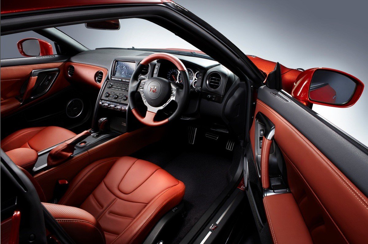 Nissan GT-R 2014
