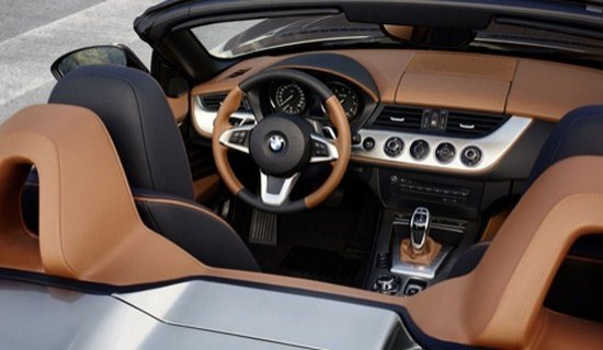Interior BMW Z4 Zagato Roadster Concept, en cuero marrón caramelo y gris antracita