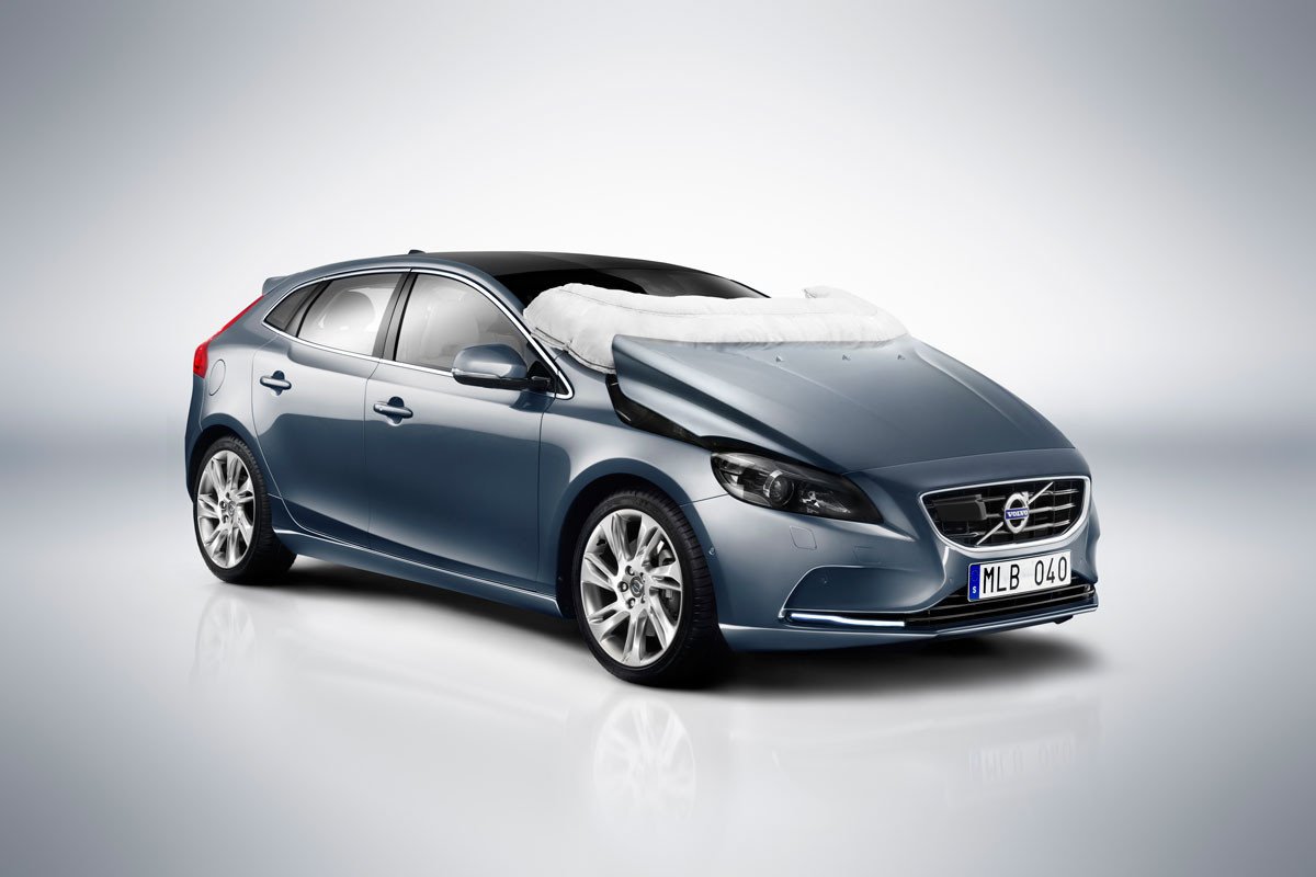 Volvo airbag peatones