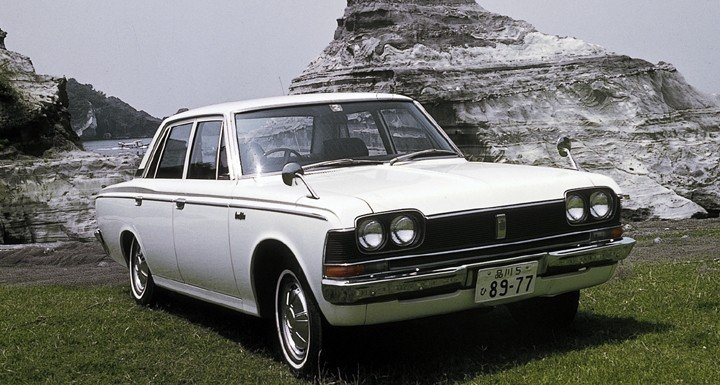 Toyota Crown 3º Generación