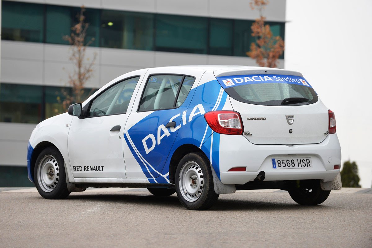 Dacia_Sandero_CUP_3