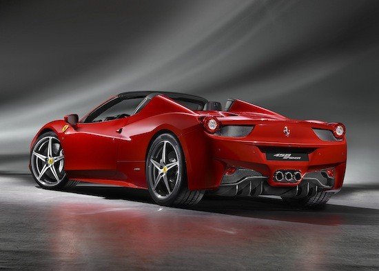 En el 458 Spider ya no hay filtros para oir el motor V8 atmosférico en toda su plenitud.