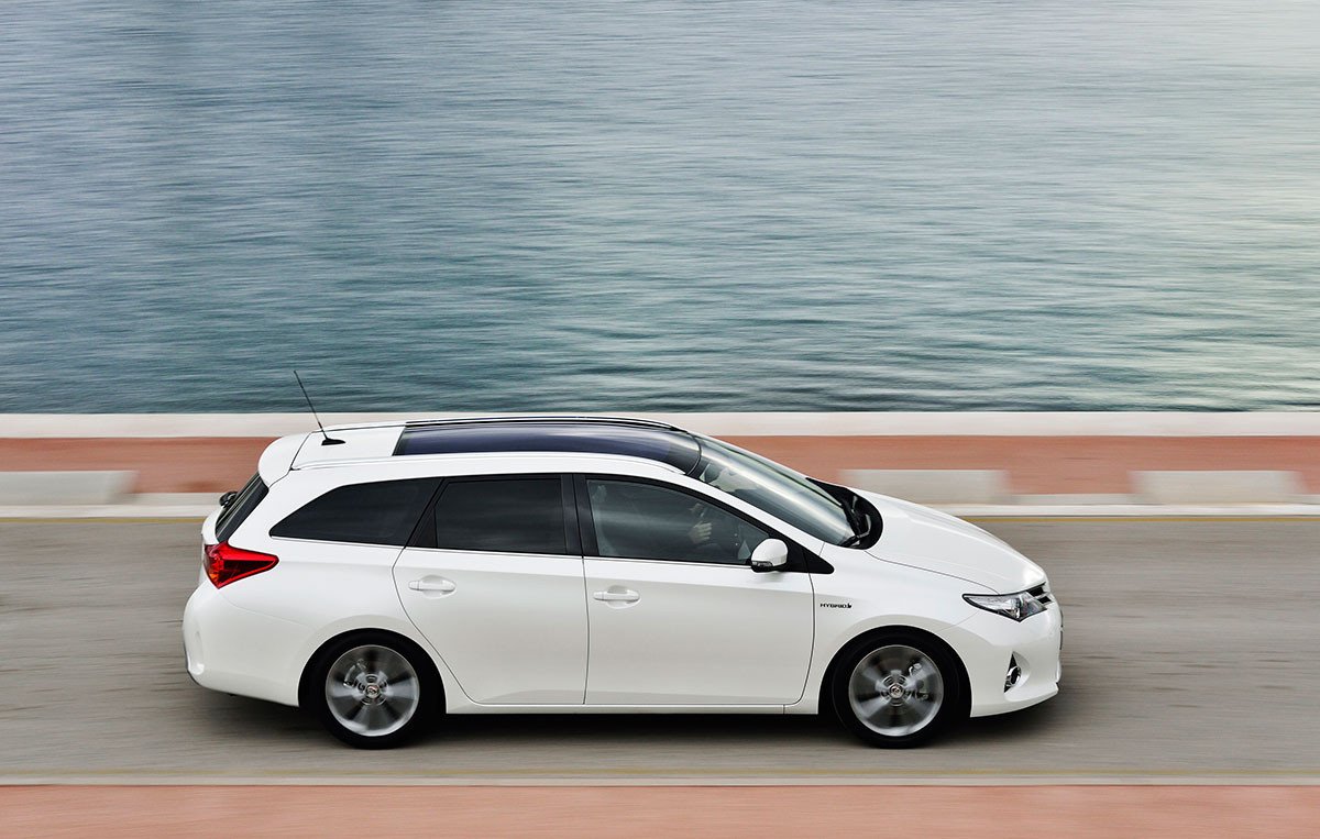 Toyota Auris Hybrid