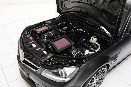 El motor V12 Biturbo del S 65 AMG en la carrocería de la clase C y potenciado a 800 CV.