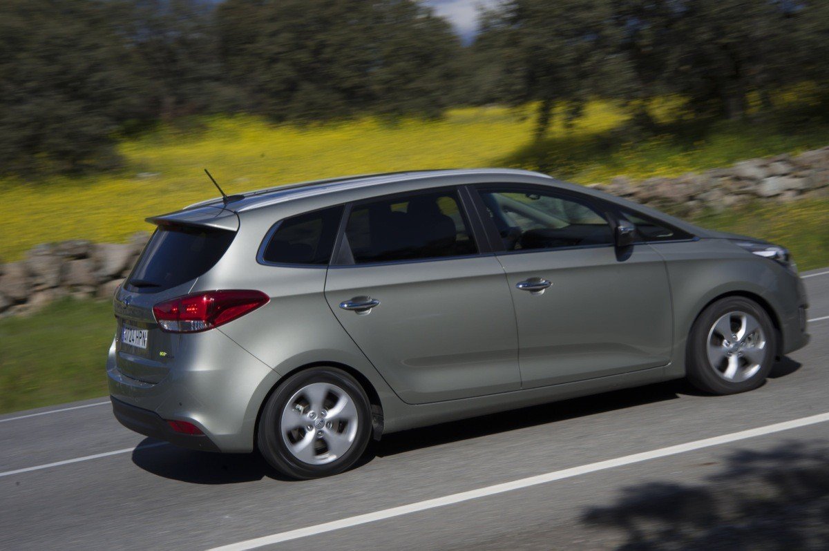 Kia Carens 2013