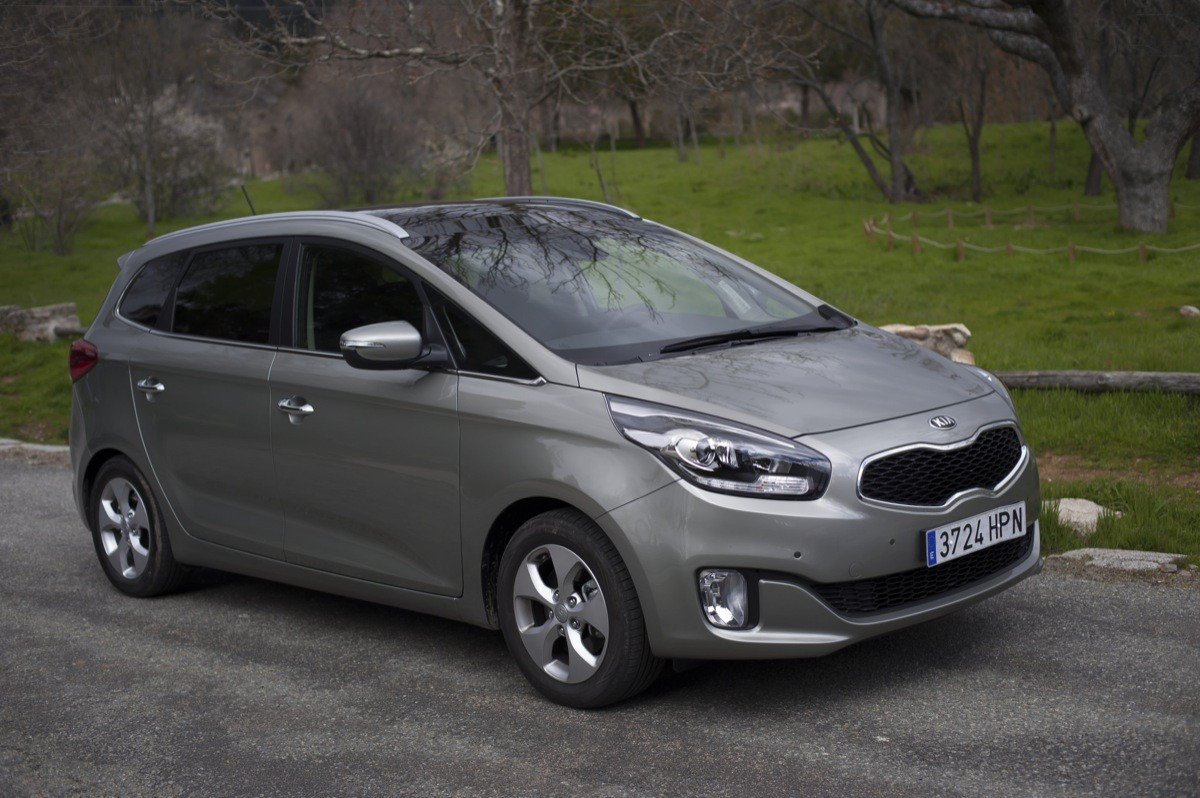 Kia Carens 2013