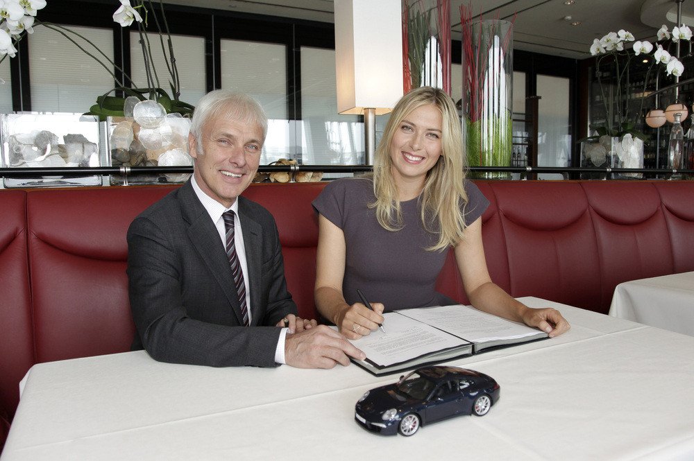 Porsche - María Sharapova
