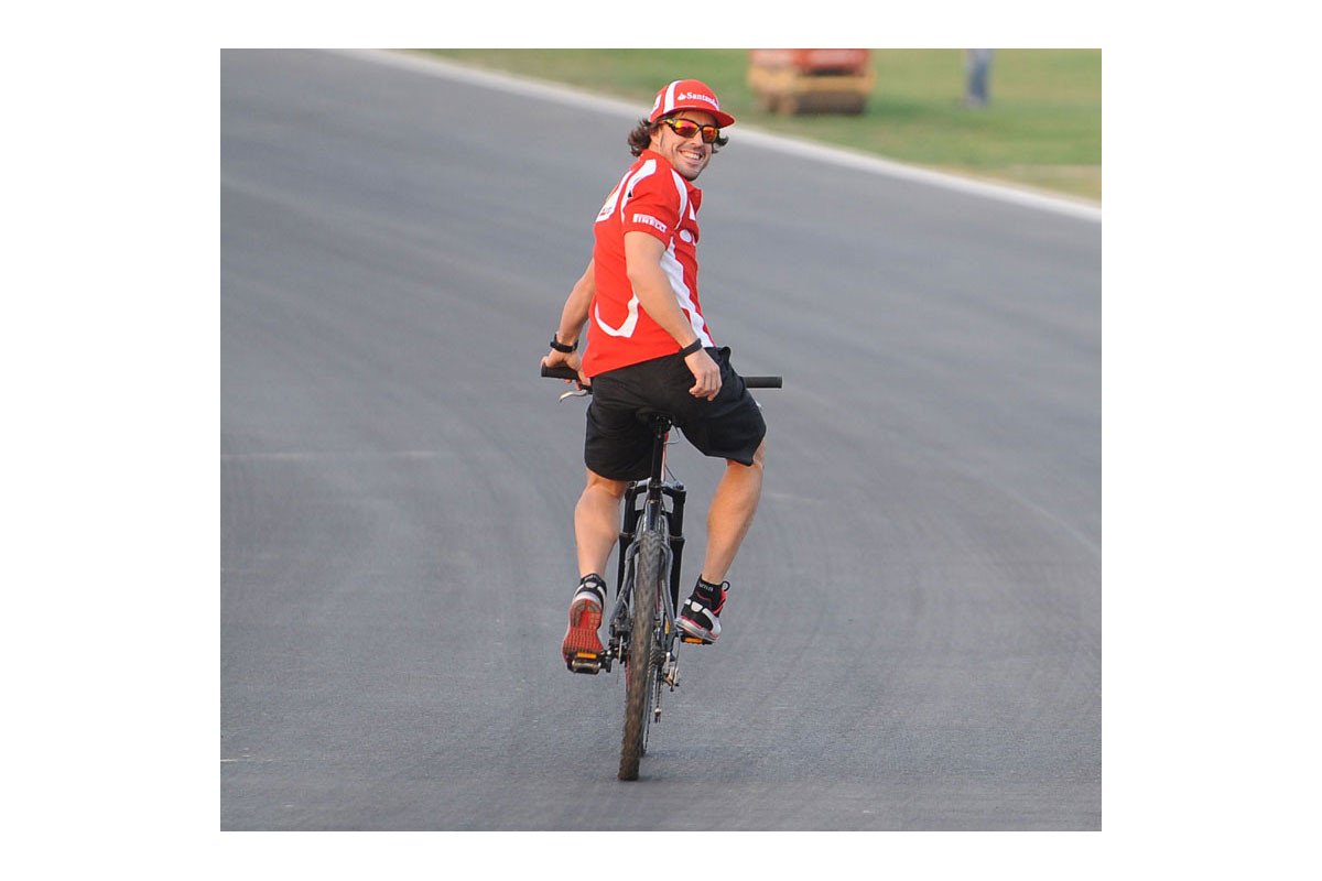 Alonso en bici_01