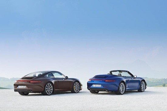 El nuevo Porsche 911 Carrera 4 y Carrera 4S estarán disponibles con techo duro o descapotable.