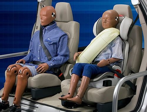 Cinturón de seguridad con airbag