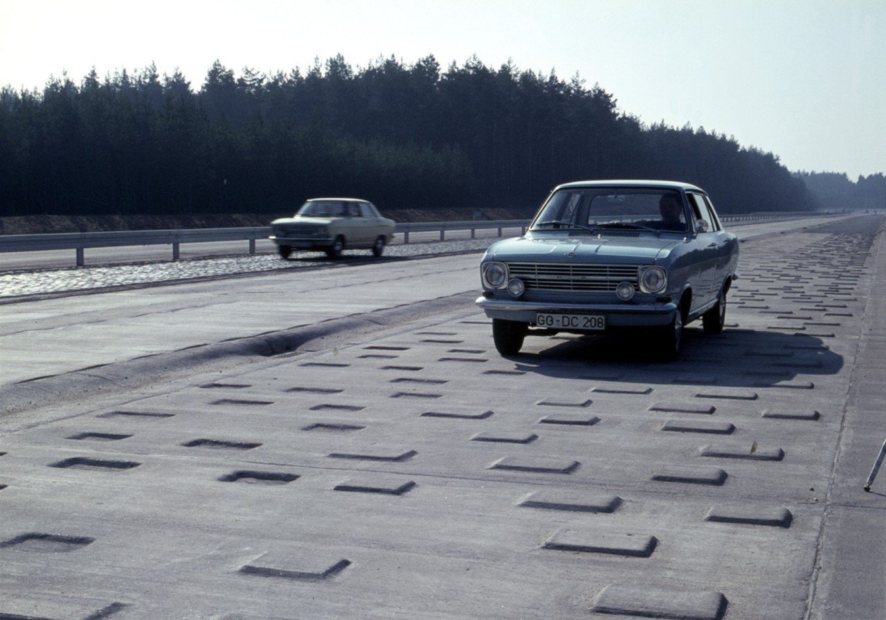 Pista pruebas Dudenhofen Opel