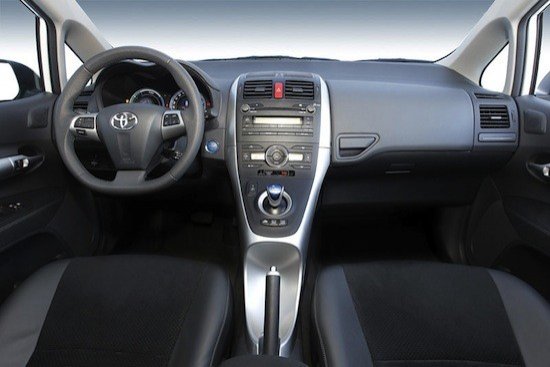 Toyota Auris HSD