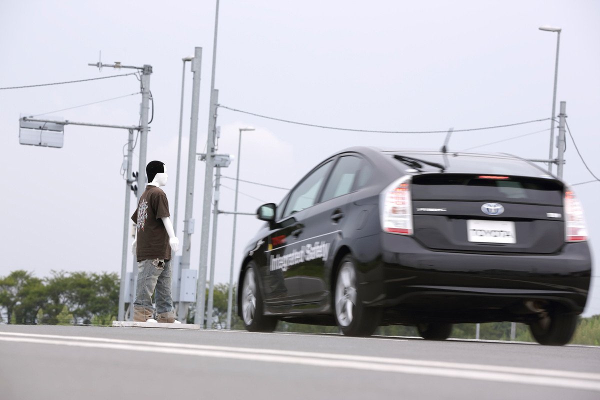 Toyota precolisión