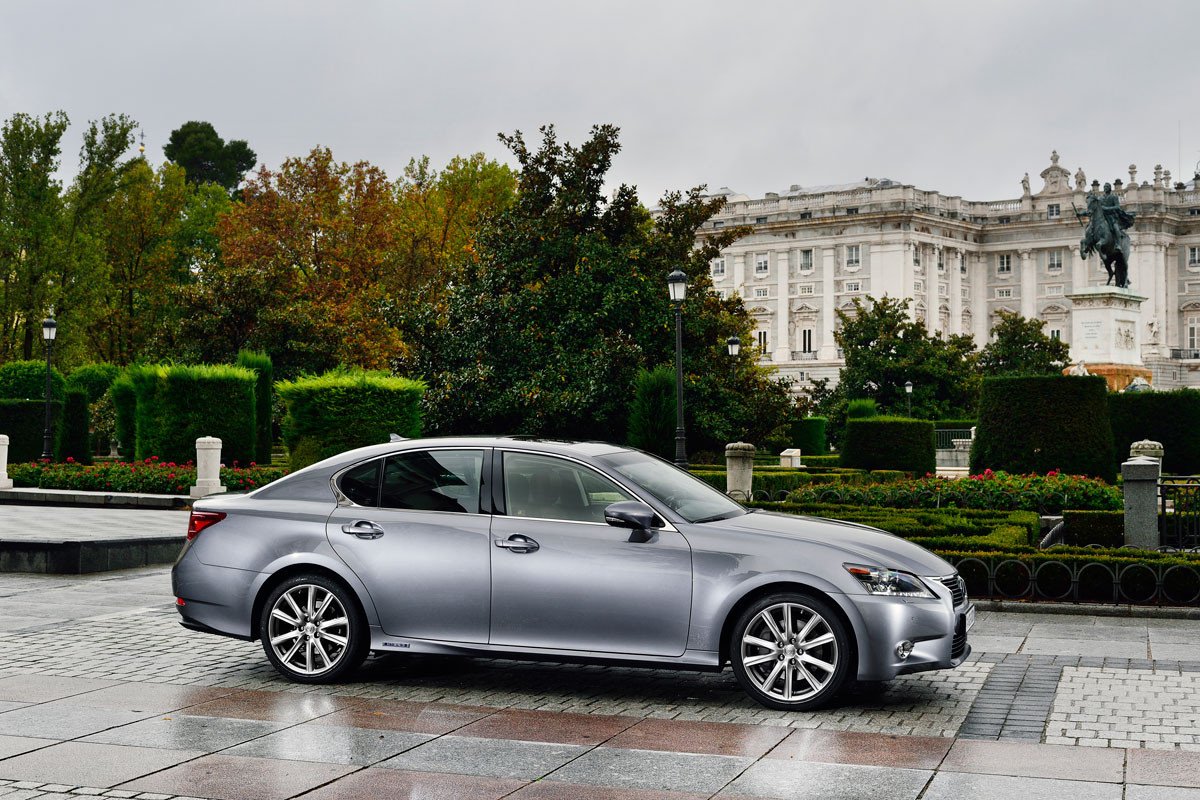 Lexus GS 300h