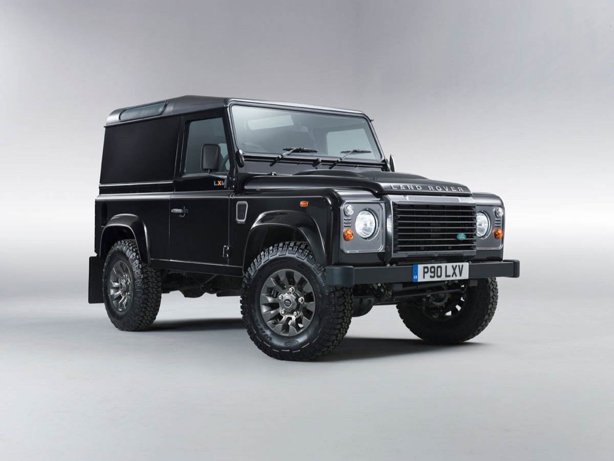 Land Rover Defender LVX