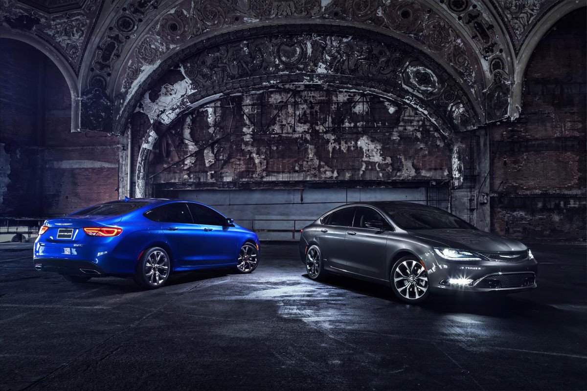 Chrysler 200