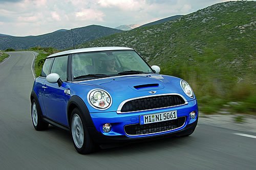El Cooper S es sin duda el más apetecible de la gama