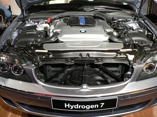 BMW lleva años trabajando en motores de hidrógeno