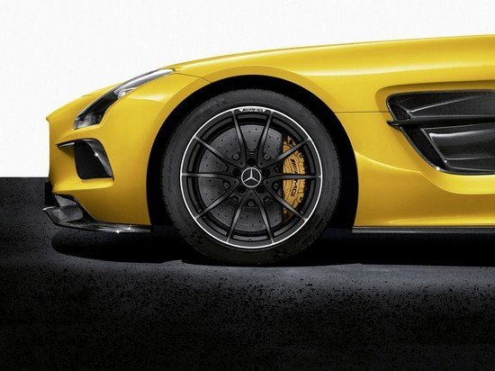sls-amg-coupa-black-series-amg-solarbeam-c-197-2012-4