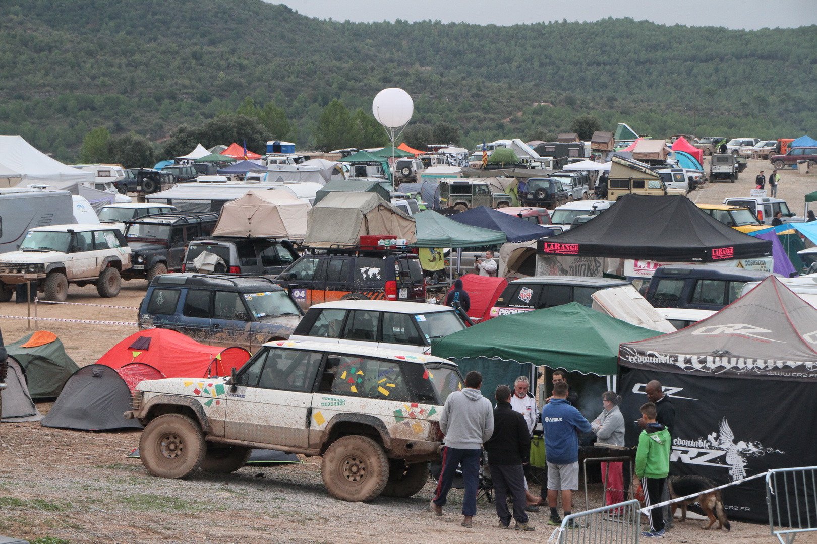 Land Rover Party