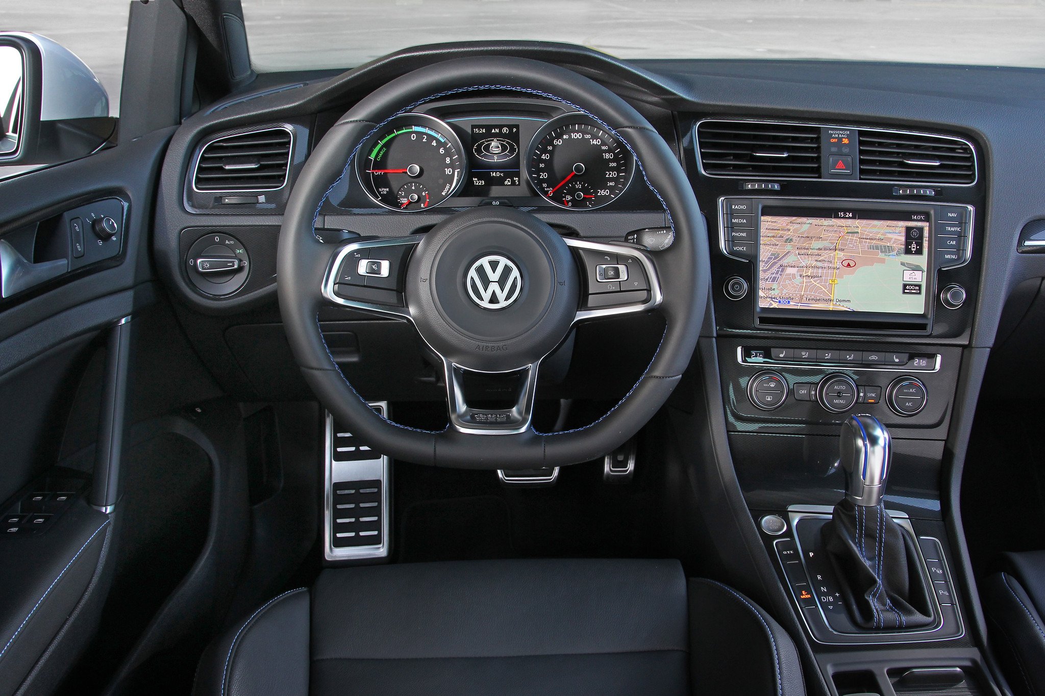 Volkswagen Golf GTE