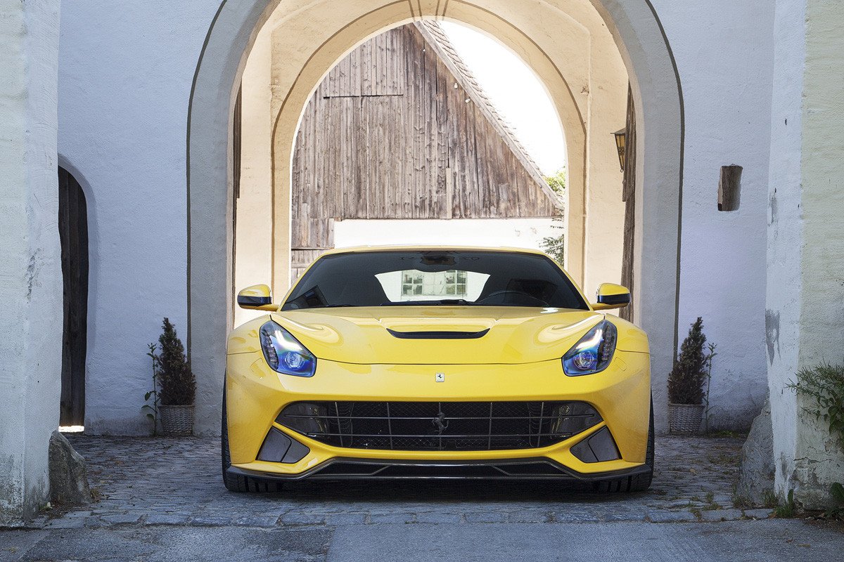 Ferrari F12 Berlinetta Novitec Rosso