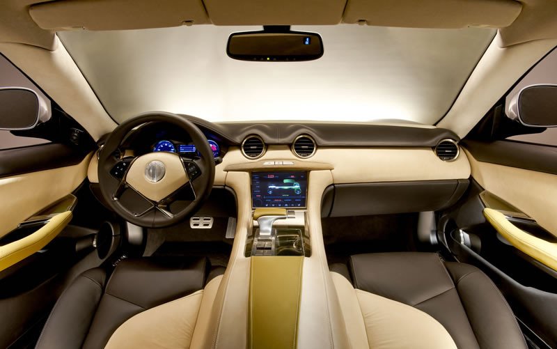 El motor tiene 403CV