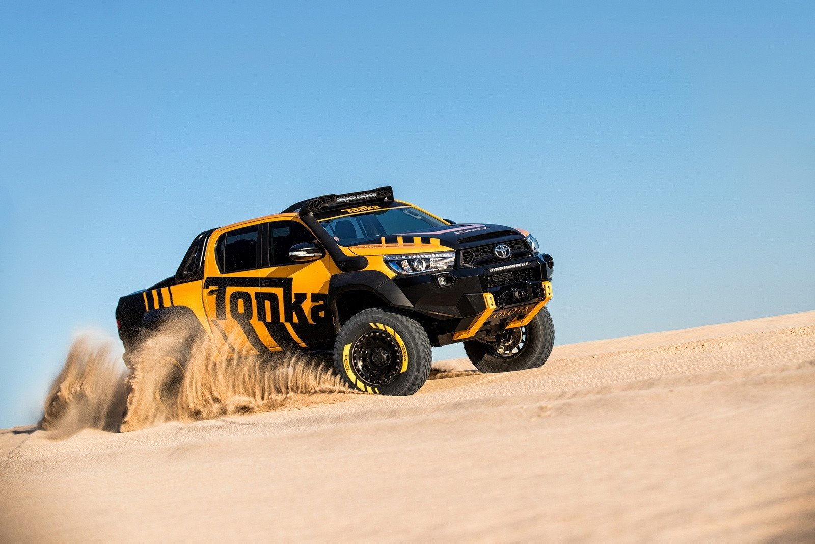 Toyota Hilux Tonka concept