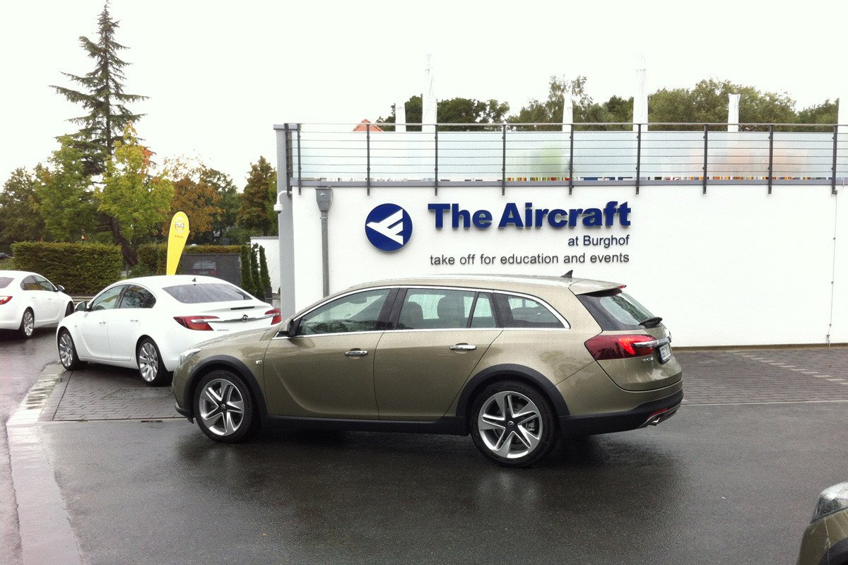 Opel Insignia Country Tourer
