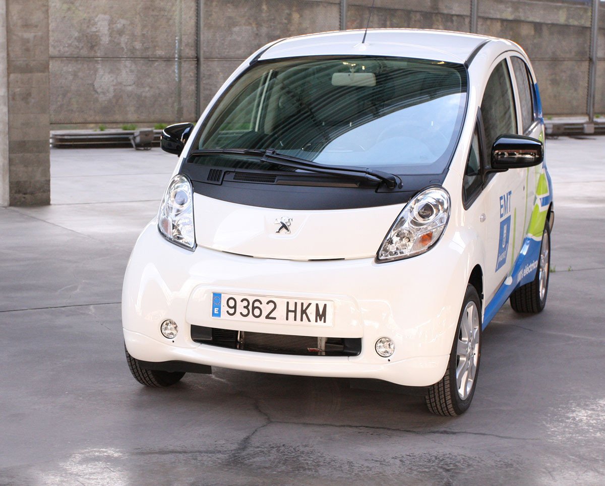 Peugeot iOn