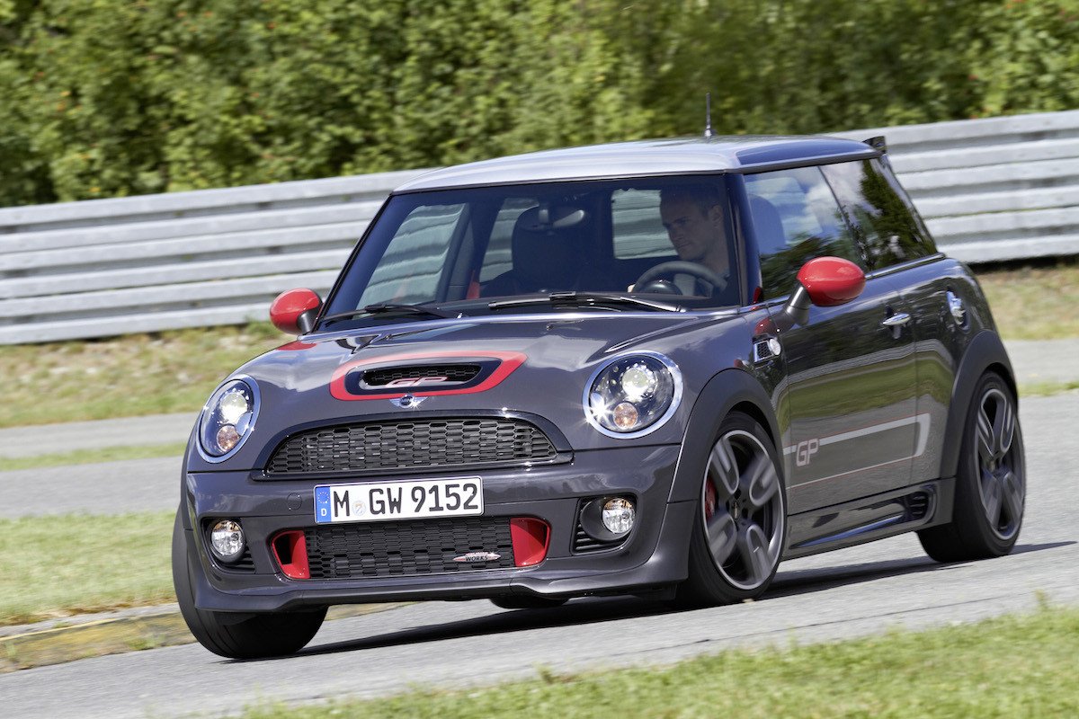 Mini Cooper JCW GP - Kumho Ecsta V70A