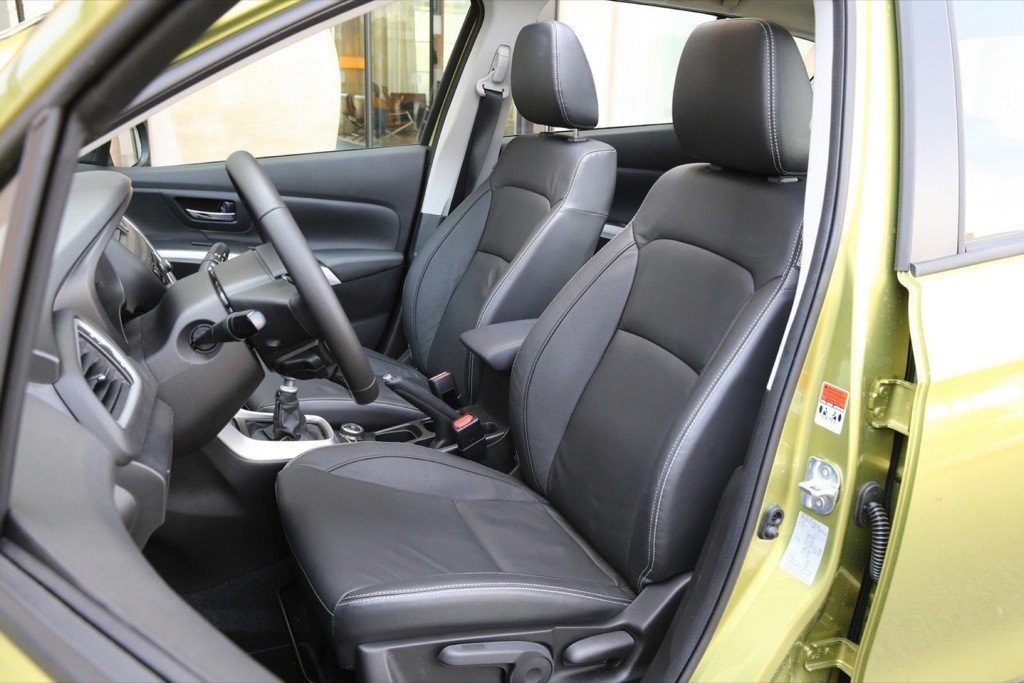 Suzuki SX4 S-Cross 2013