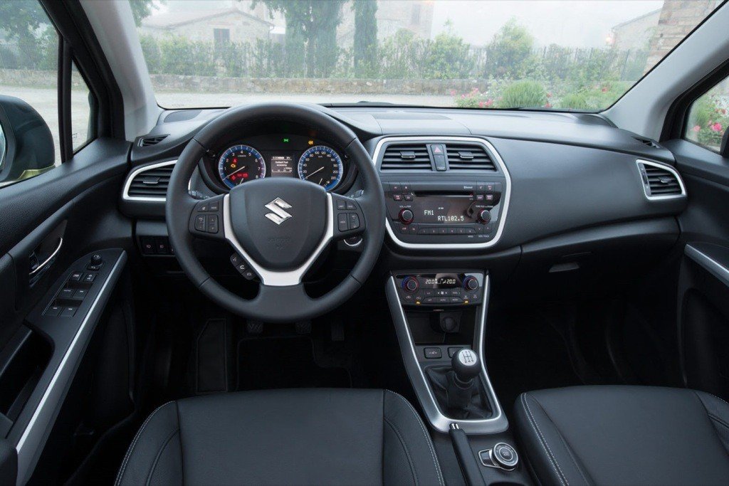 Suzuki SX4 S-Cross 2013