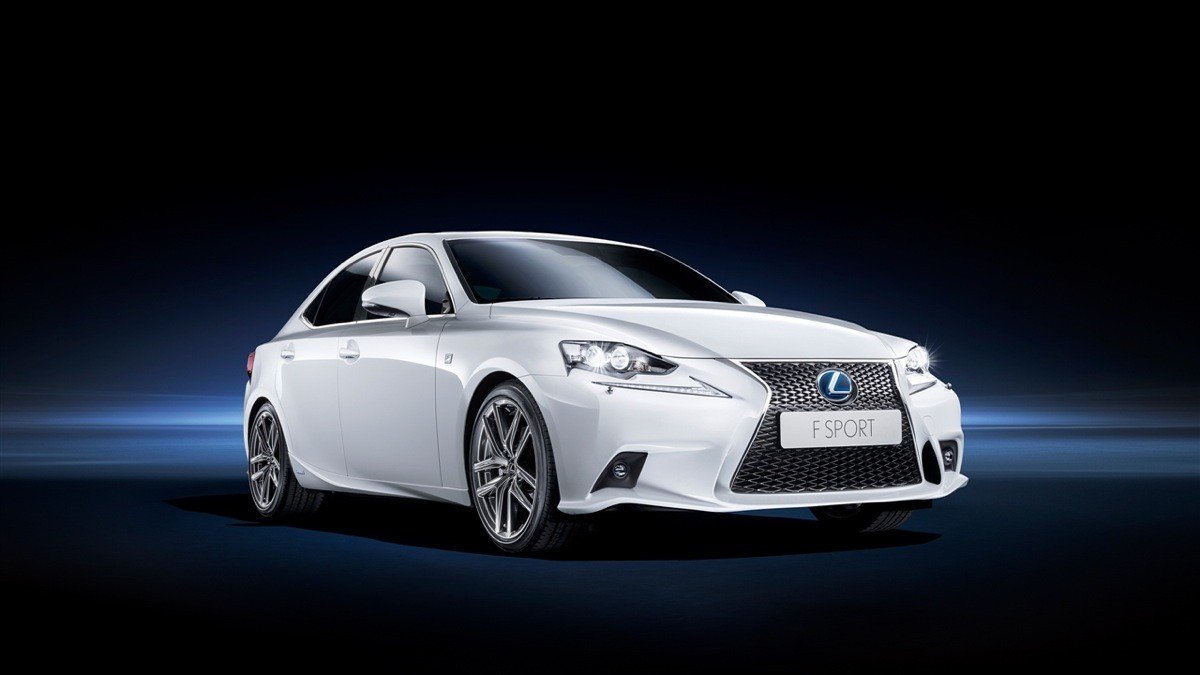 Lexus IS 300h