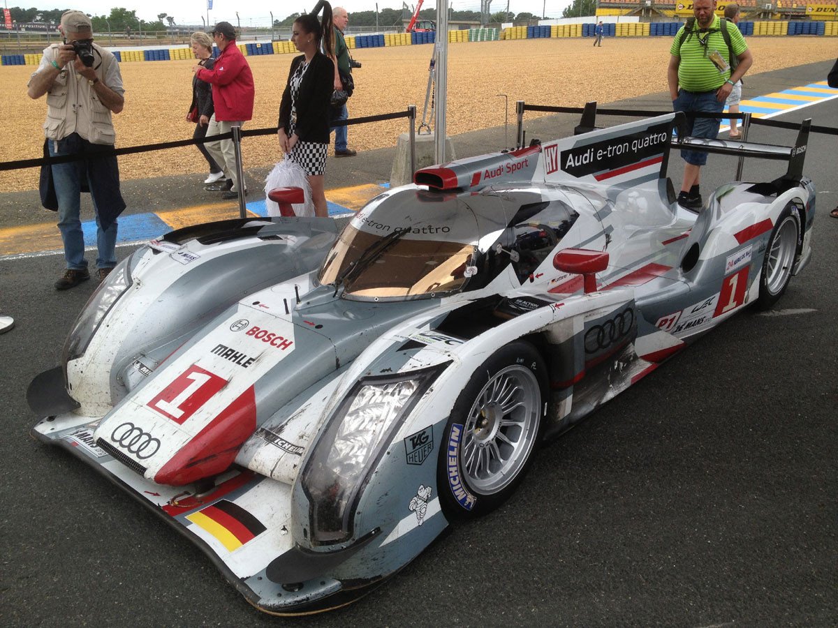 Audi R18