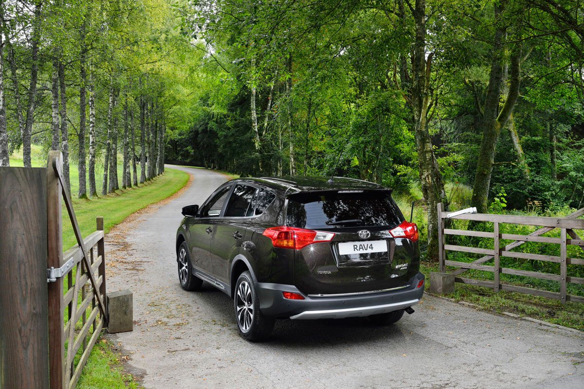 Toyota RAV4 2014