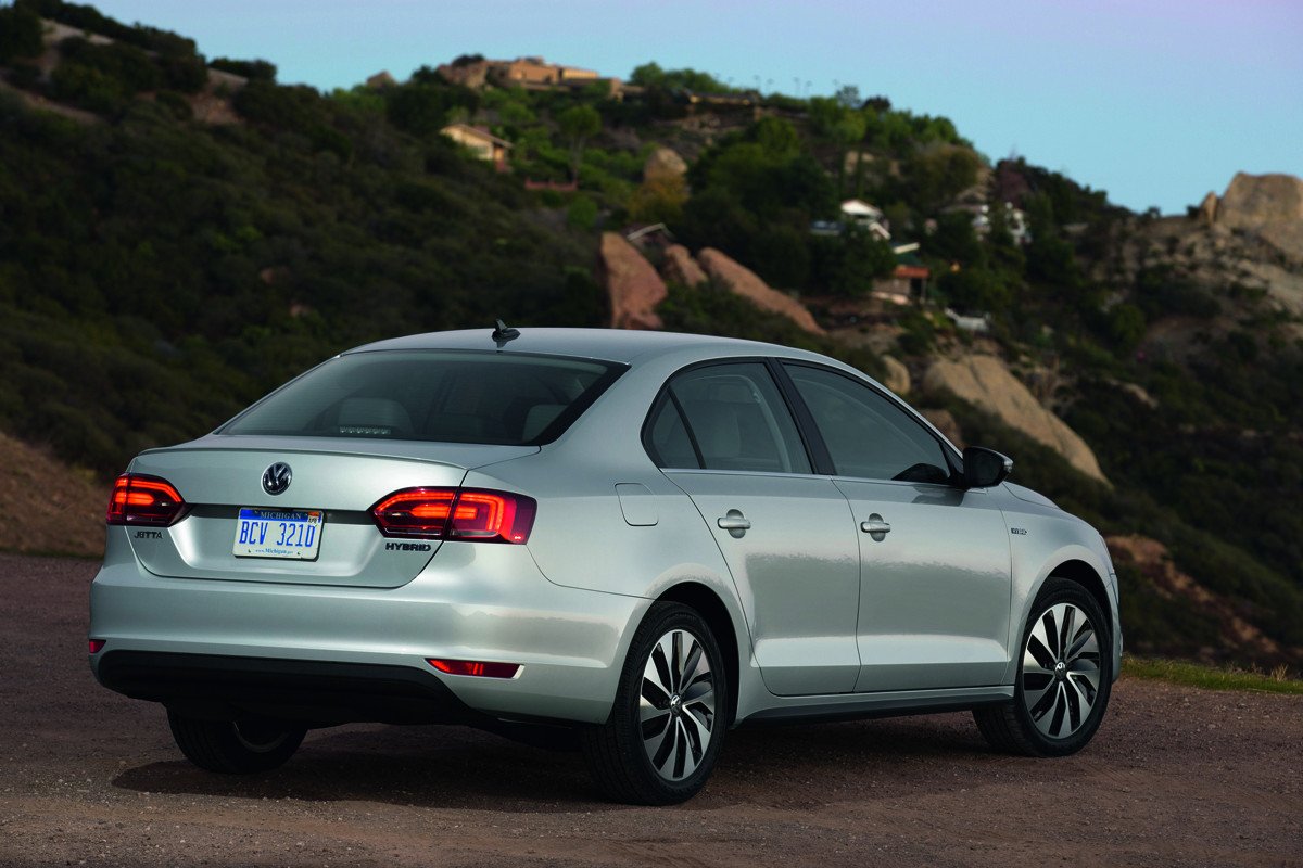 Volkswagen Jetta Hybrid 2013