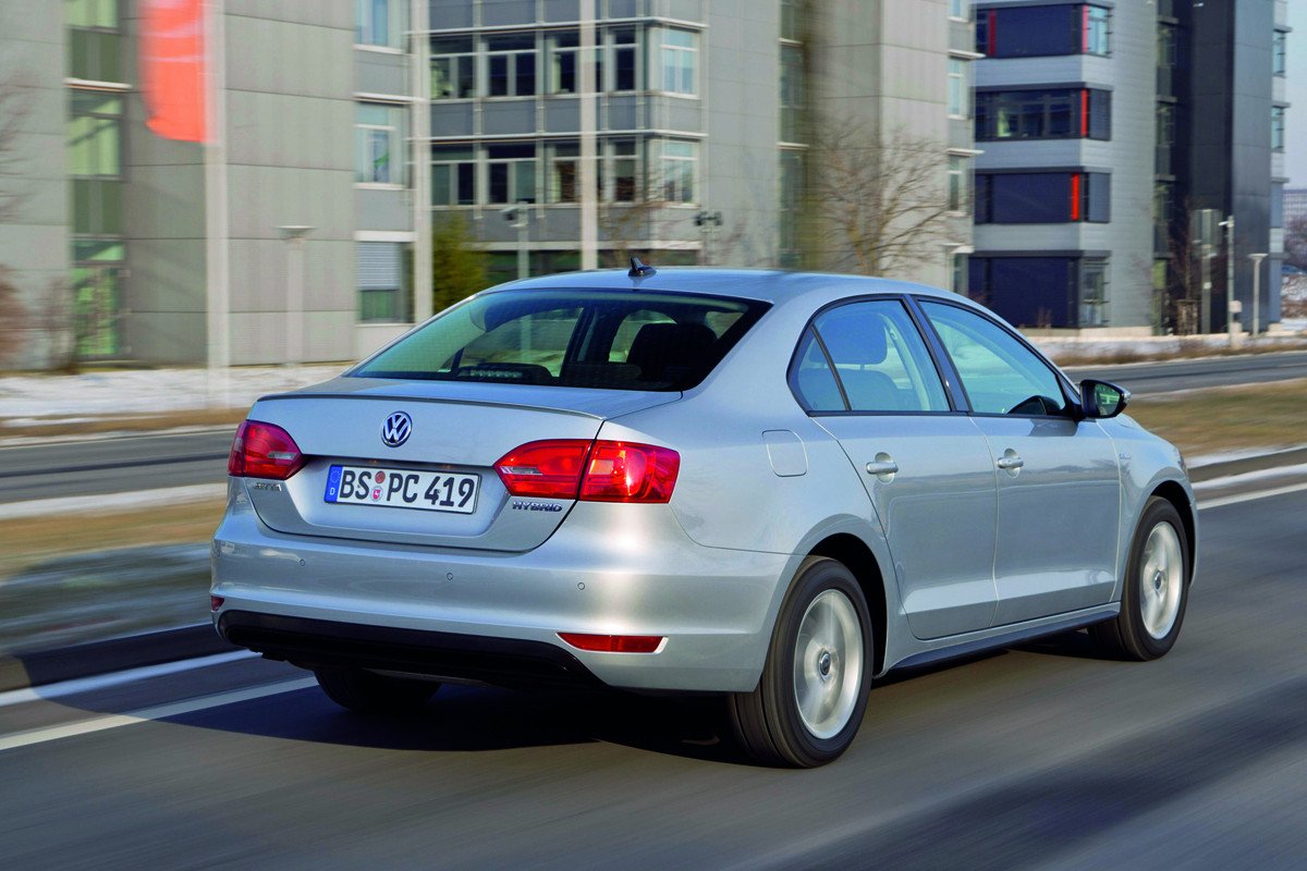 Volkswagen Jetta Hybrid 2013