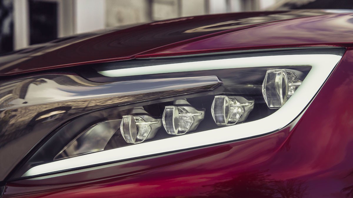 Citroen DS Wild Rubis