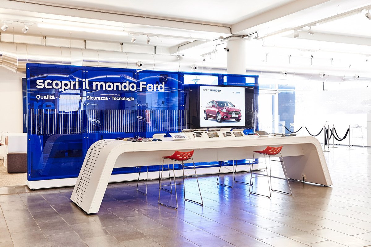 Ford Store