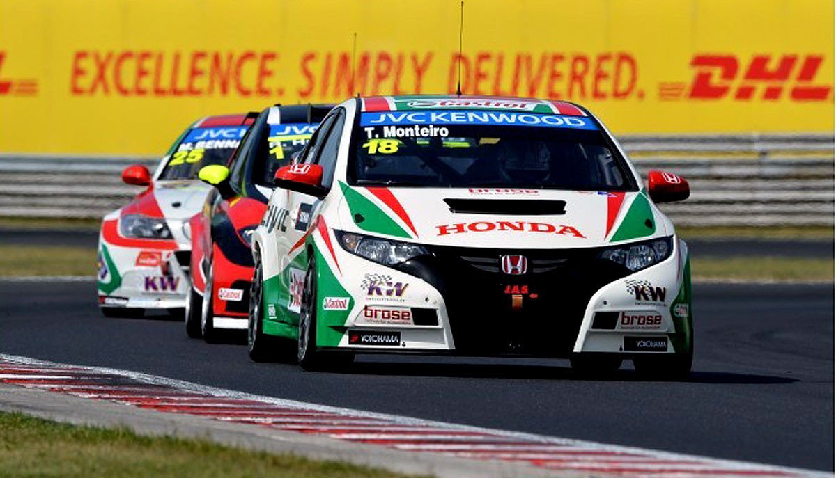 Honda_Civic_WTCC_04