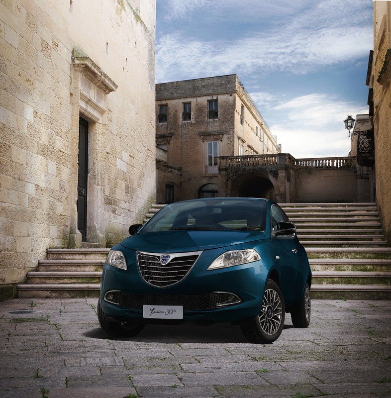 Lancia Ypsilon